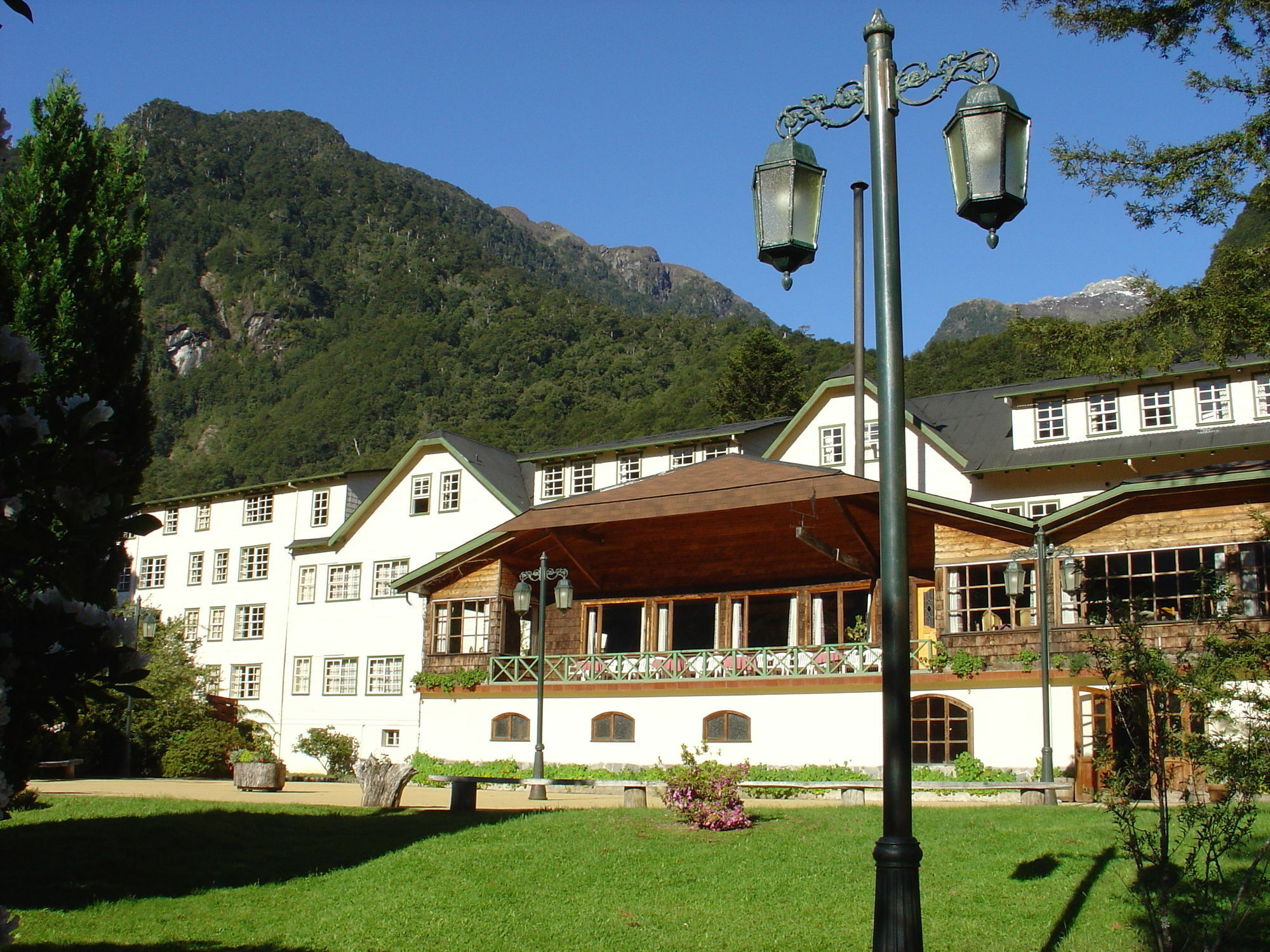 Hotel Peulla 외부 사진